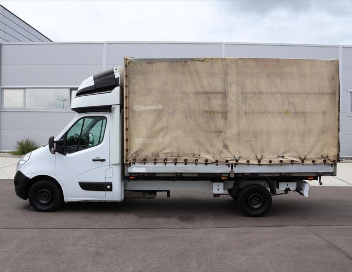 Renault Master 4