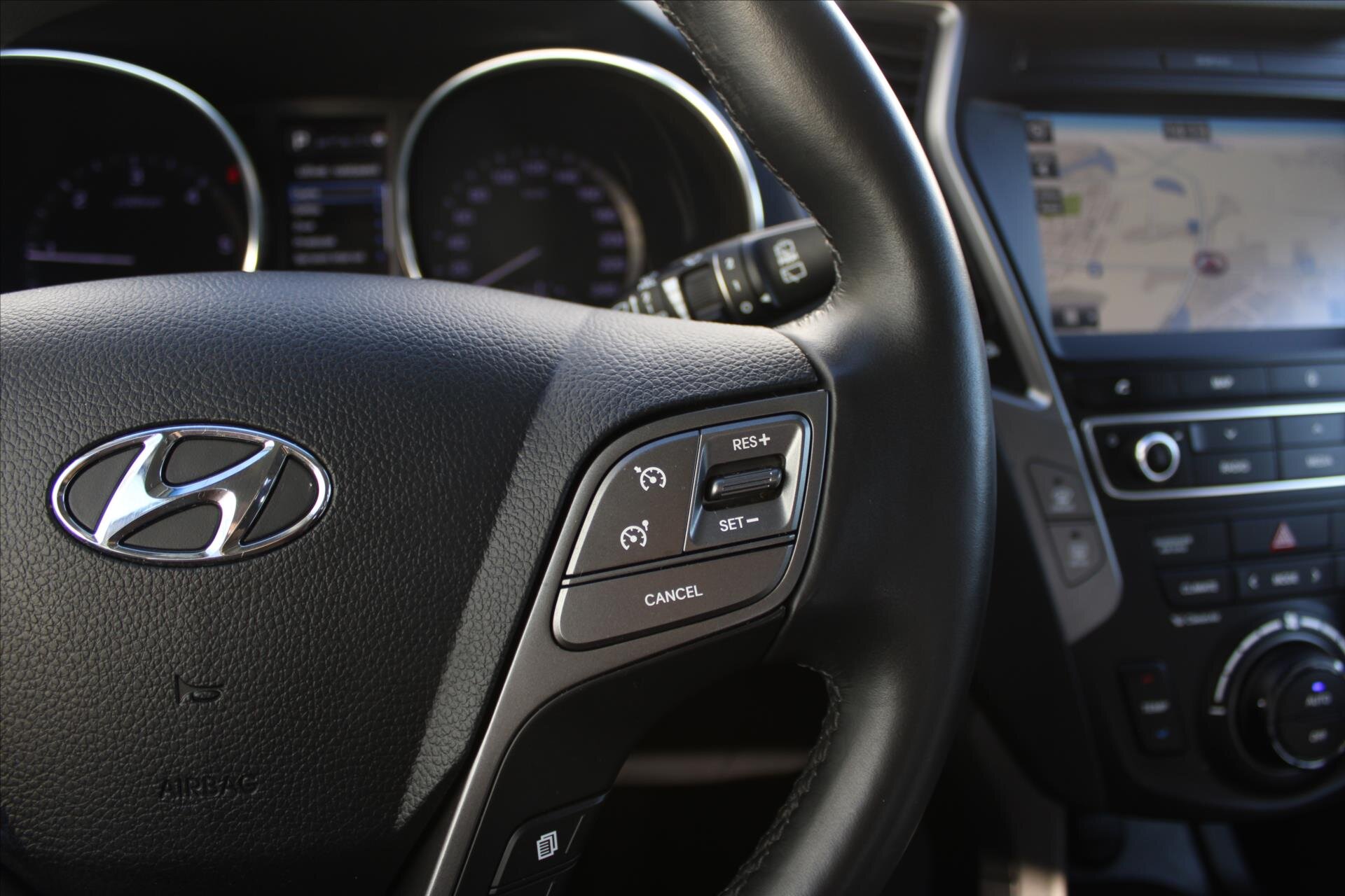 Hyundai Santa Fe SUV 2,2 l 147 kw