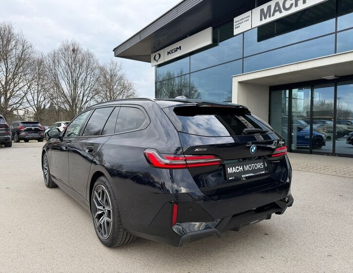 BMW Řada 5 Kombi 3,0 l 360 kw