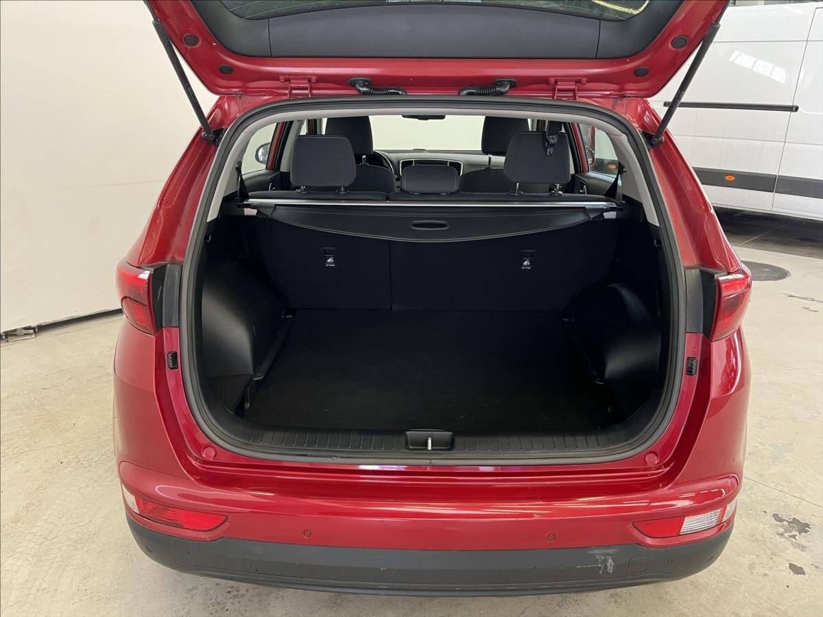 KIA Sportage SUV / Terénní 2,0 l 100 kw