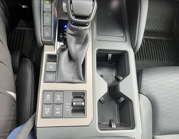 Toyota Land Cruiser Ostatní 2,4 l 243 kw