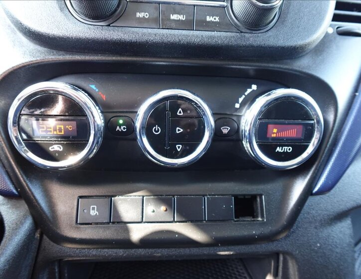 Iveco Daily Ostatní 2,3 l 100 kw