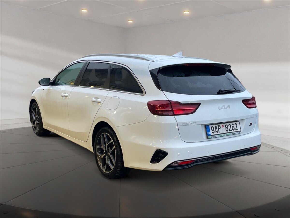 KIA Ceed Kombi 1,5 l 117 kw