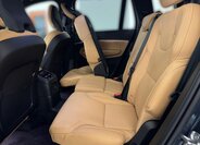 Volvo XC90 SUV / Terénní 2,0 l 335 kw