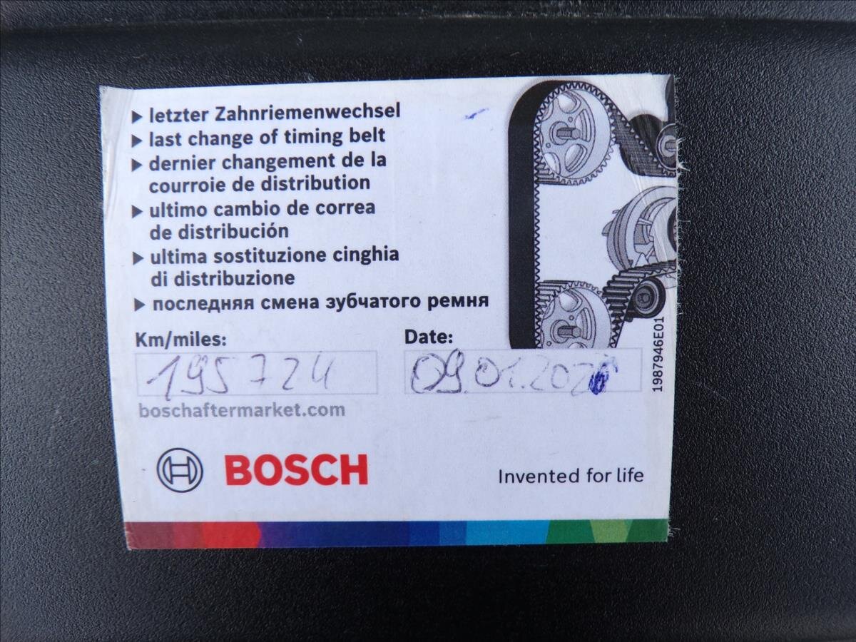 Volkswagen Passat Kombi 1,6 l 88 kw