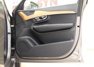 Volvo XC90 11