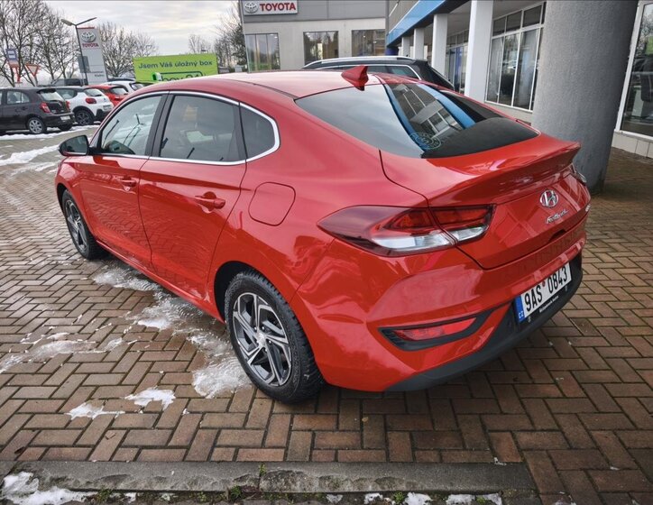 Hyundai i30 Hatchback 998,0 88 kw