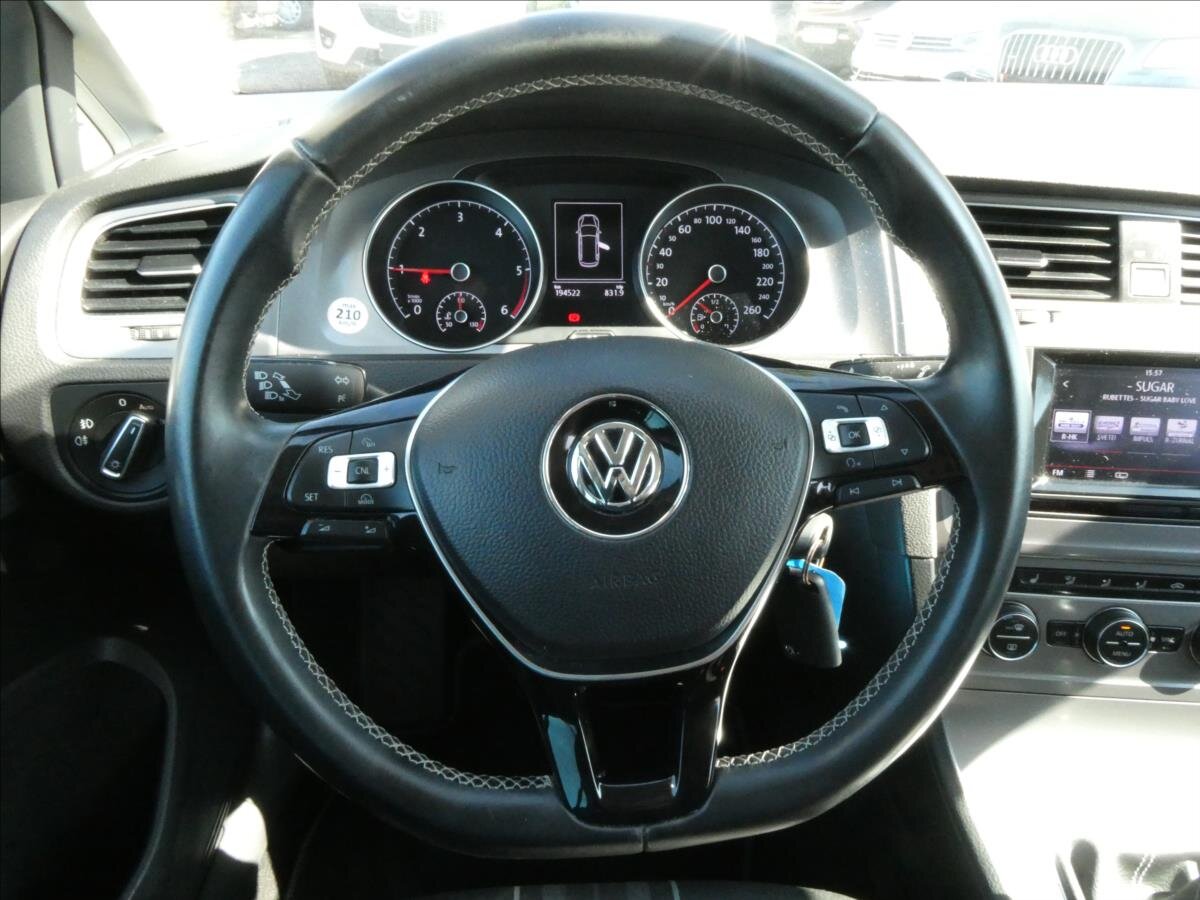 Volkswagen Golf Kombi 2,0 l 110 kw