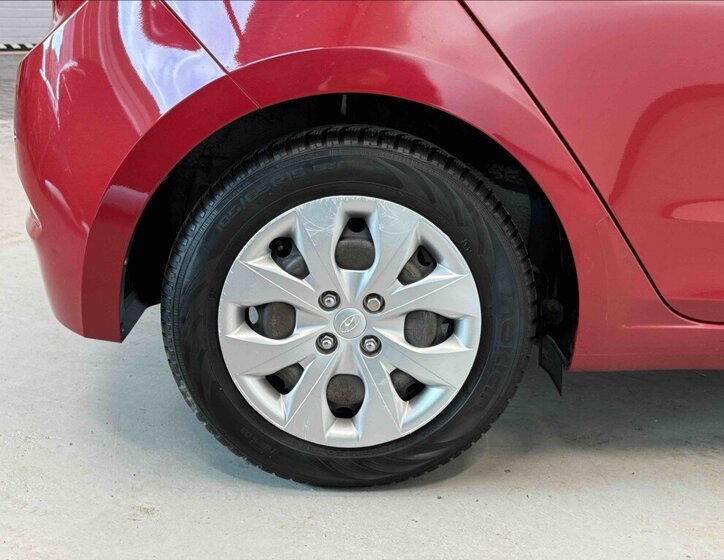 Hyundai i20 Hatchback 1,4 l 73 kw