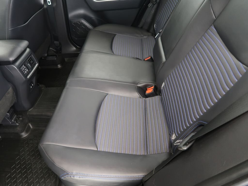 Toyota RAV4 SUV / Terénní 2,5 l 131 kw