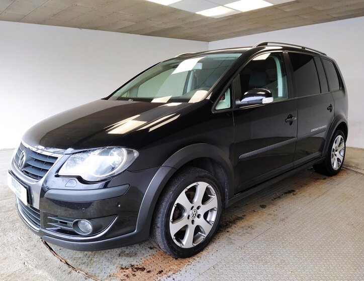 Volkswagen Touran Hatchback 1,4 l 103 kw