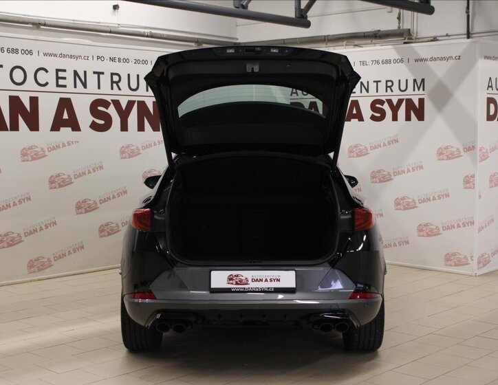 Cupra Formentor Kombi 2,0 l 228 kw