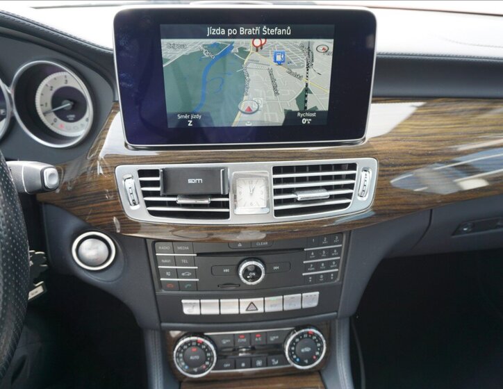 Mercedes-Benz CLS Sedan / Limuzína 3,0 l 190 kw