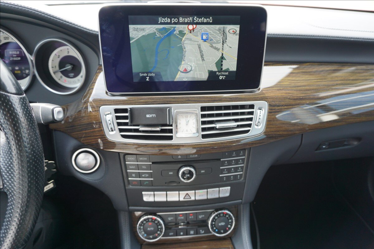 Mercedes-Benz CLS Sedan / Limuzína 3,0 l 190 kw