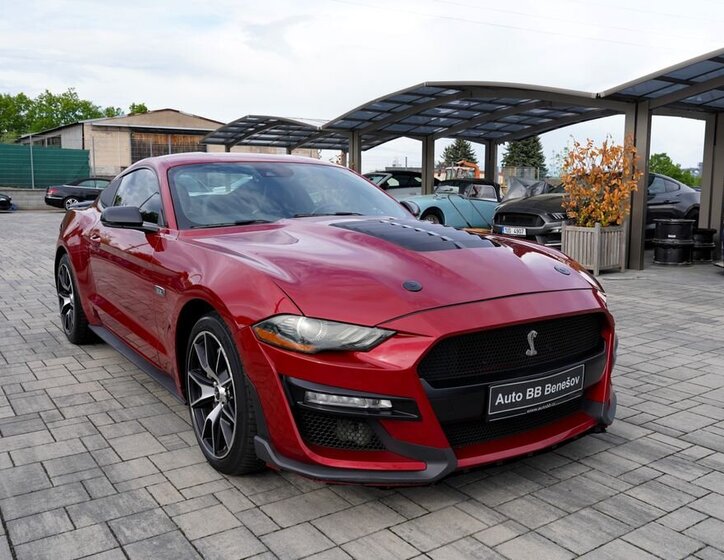 Ford Mustang Kupé 2,3 l 265 kw