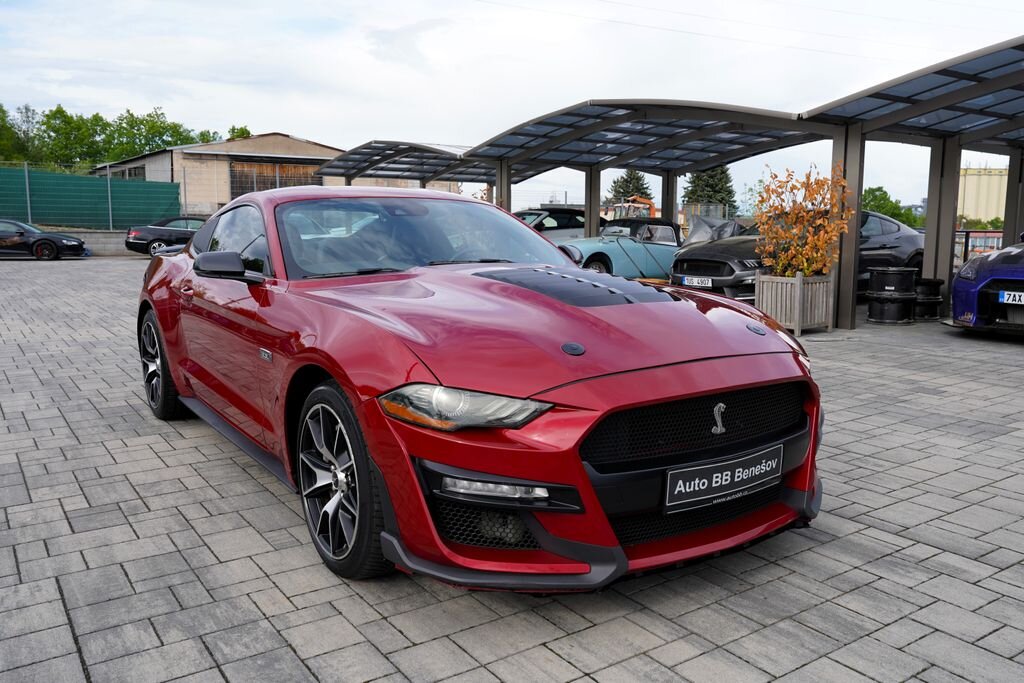 Ford Mustang Kupé 2,3 l 265 kw