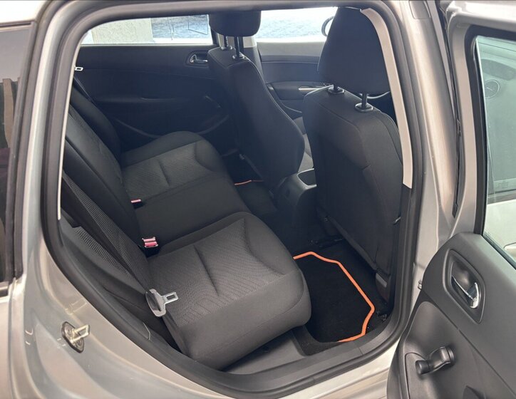 Peugeot 308 Kombi 1,6 l 88 kw