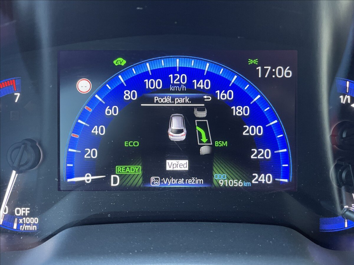 Suzuki Swace Kombi 1,8 l 72 kw