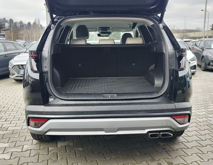 Hyundai Tucson SUV 1,6 l 118 kw