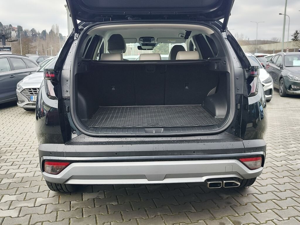 Hyundai Tucson SUV 1,6 l 118 kw