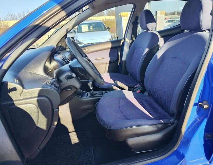 Peugeot 206 Hatchback 1,1 l 44 kw