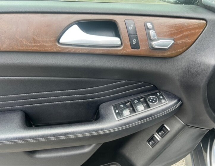 Mercedes-Benz GLE SUV / Terénní 3,0 l 190 kw