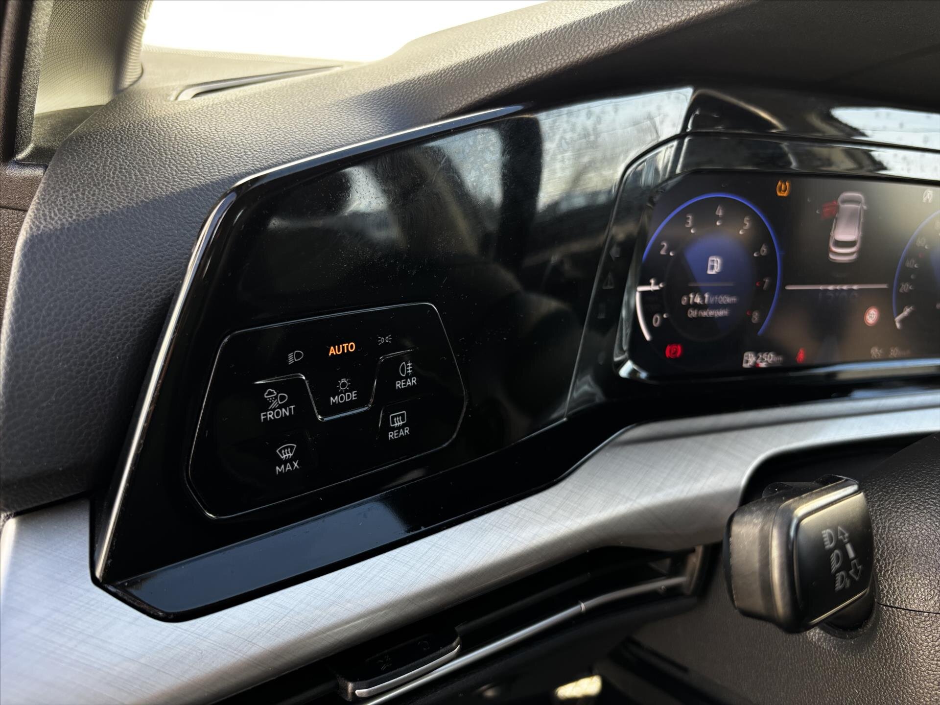 Volkswagen Golf Hatchback 1,5 l 96 kw