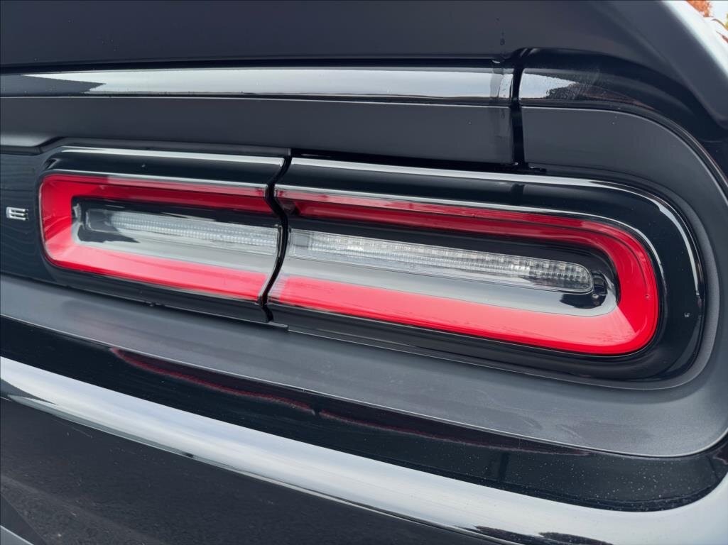 Dodge Challenger Kupé 6,4 l 362 kw