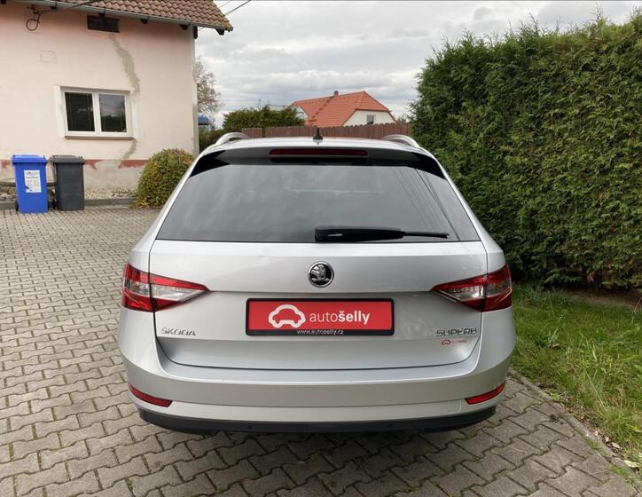 Škoda Superb 4