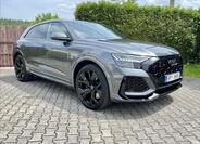 Audi RS Q8 7