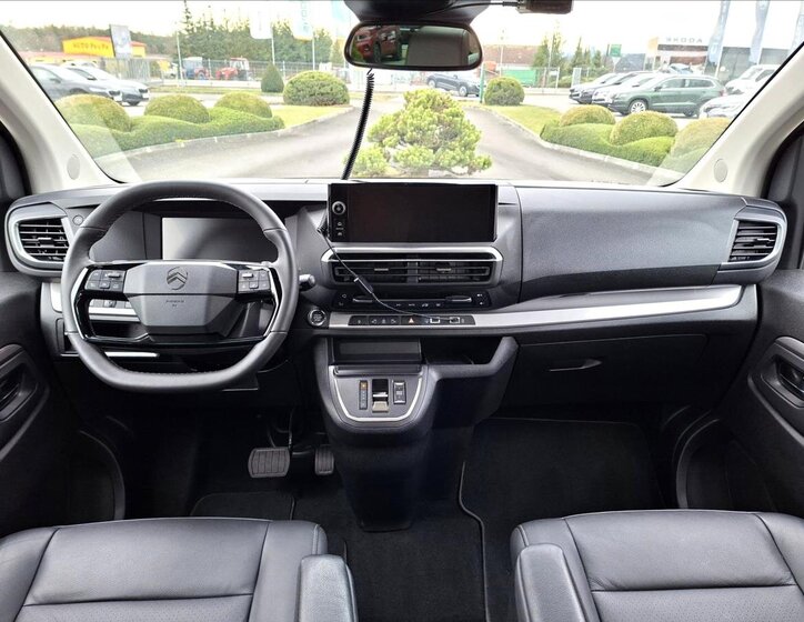 Citroën SpaceTourer MPV 2,0 l 130 kw