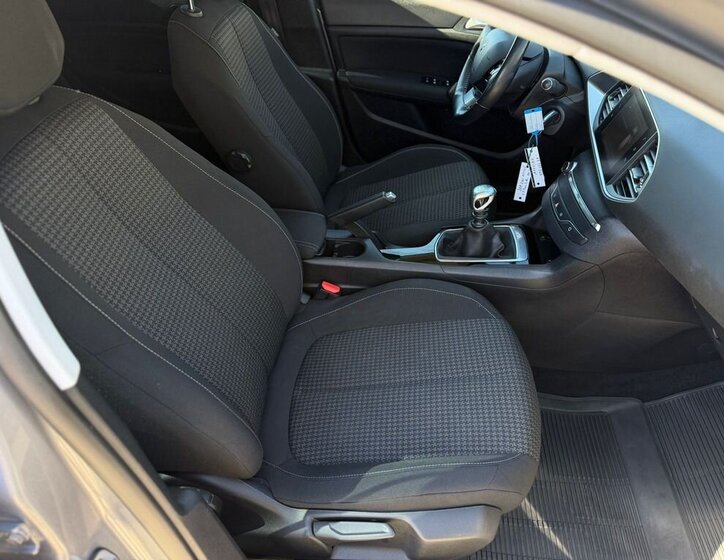 Peugeot 308 Kombi 1,2 l 81 kw