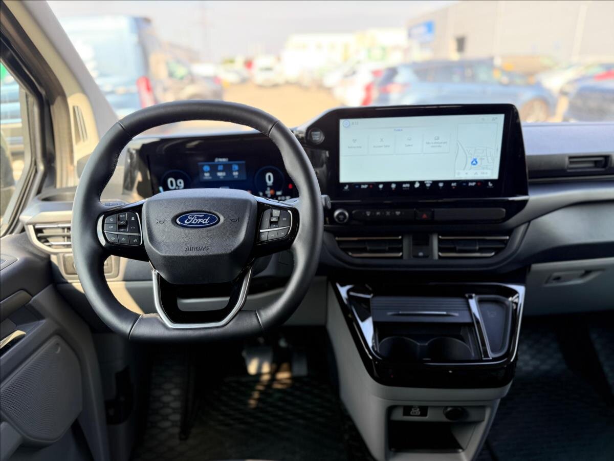 Ford Tourneo Custom Kombi 2,0 l 125 kw