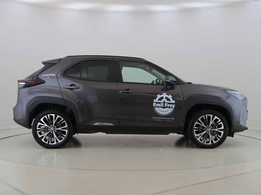 Toyota Yaris Cross SUV / Terénní 1,5 l 68 kw