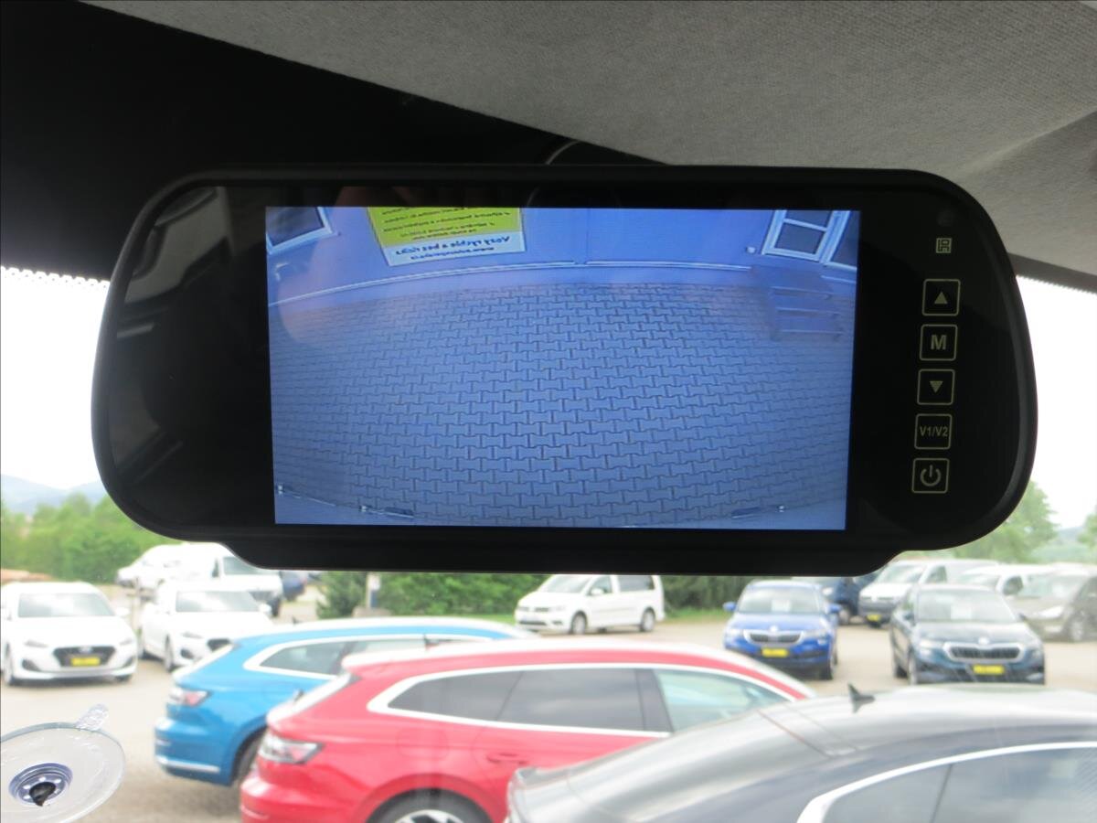 Iveco Daily Skříň 3,0 l 100 kw