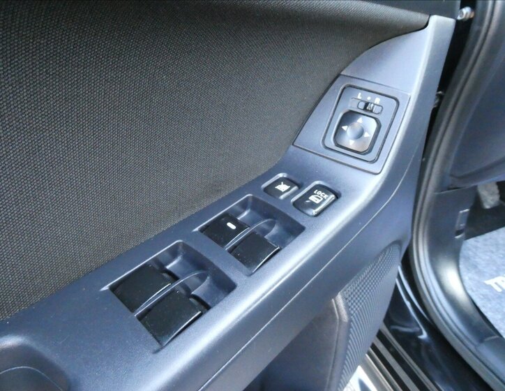 Mitsubishi Lancer Hatchback 1,8 l 105 kw