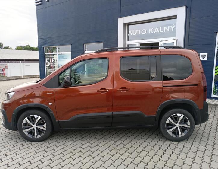 Peugeot Rifter 3