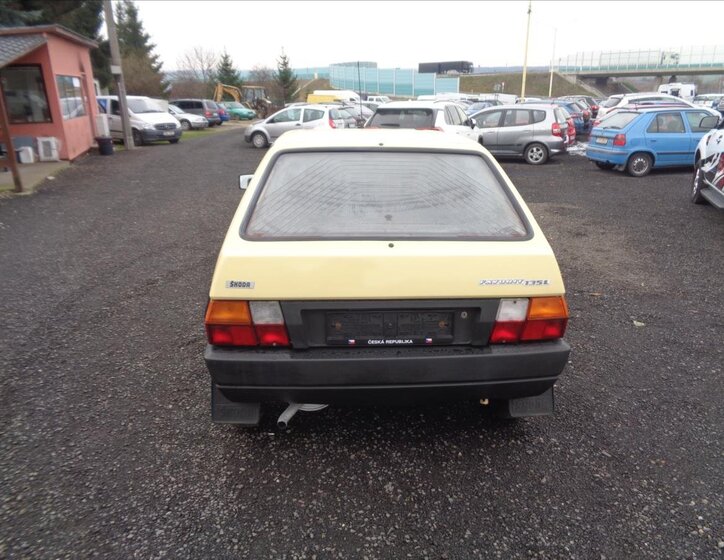 Škoda Favorit 7