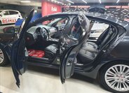 Jaguar XF Sedan / Limuzína 3,0 l 202 kw