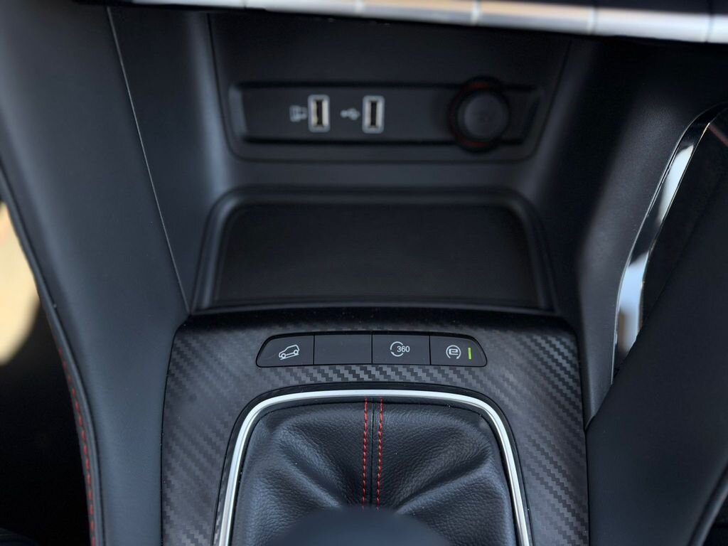 MG ZS SUV / Terénní 1,5 l 78 kw