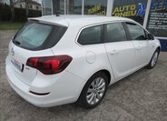 Opel Astra Kombi 2,0 l 121 kw
