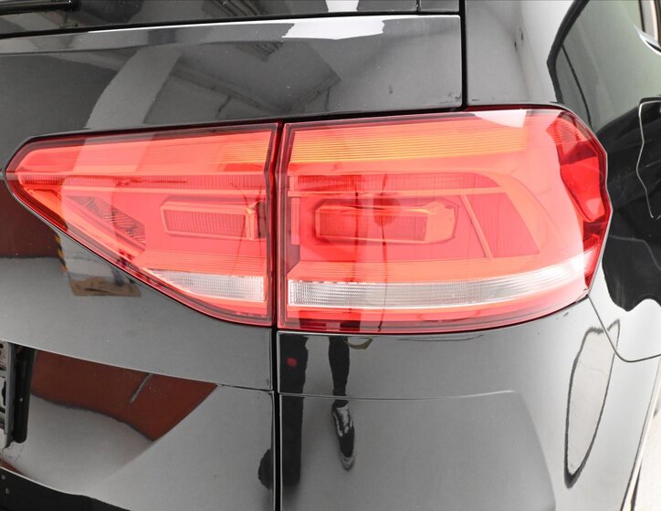 Volkswagen Touran MPV 2,0 l 110 kw