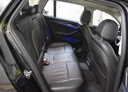 BMW Řada 5 Kombi 3,0 l 195 kw