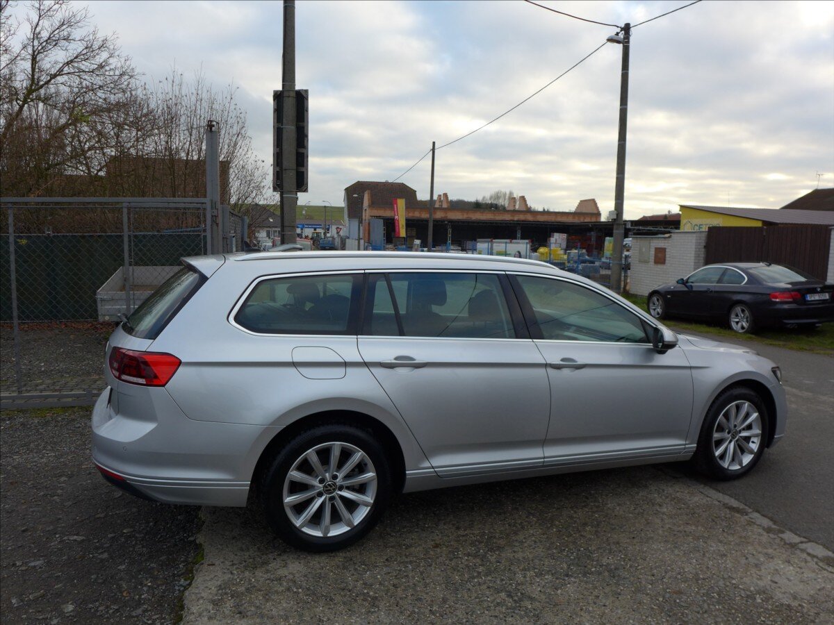 Volkswagen Passat Kombi 2,0 l 110 kw