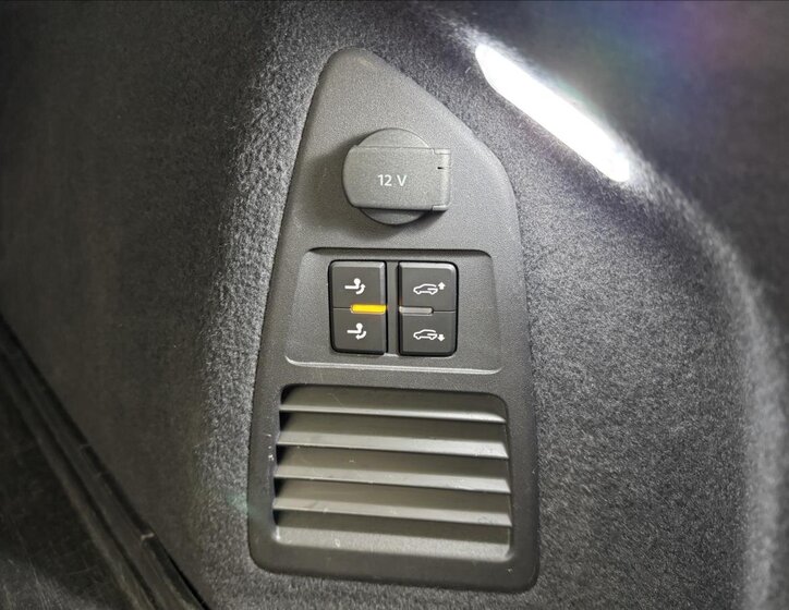 Volkswagen Touareg 48