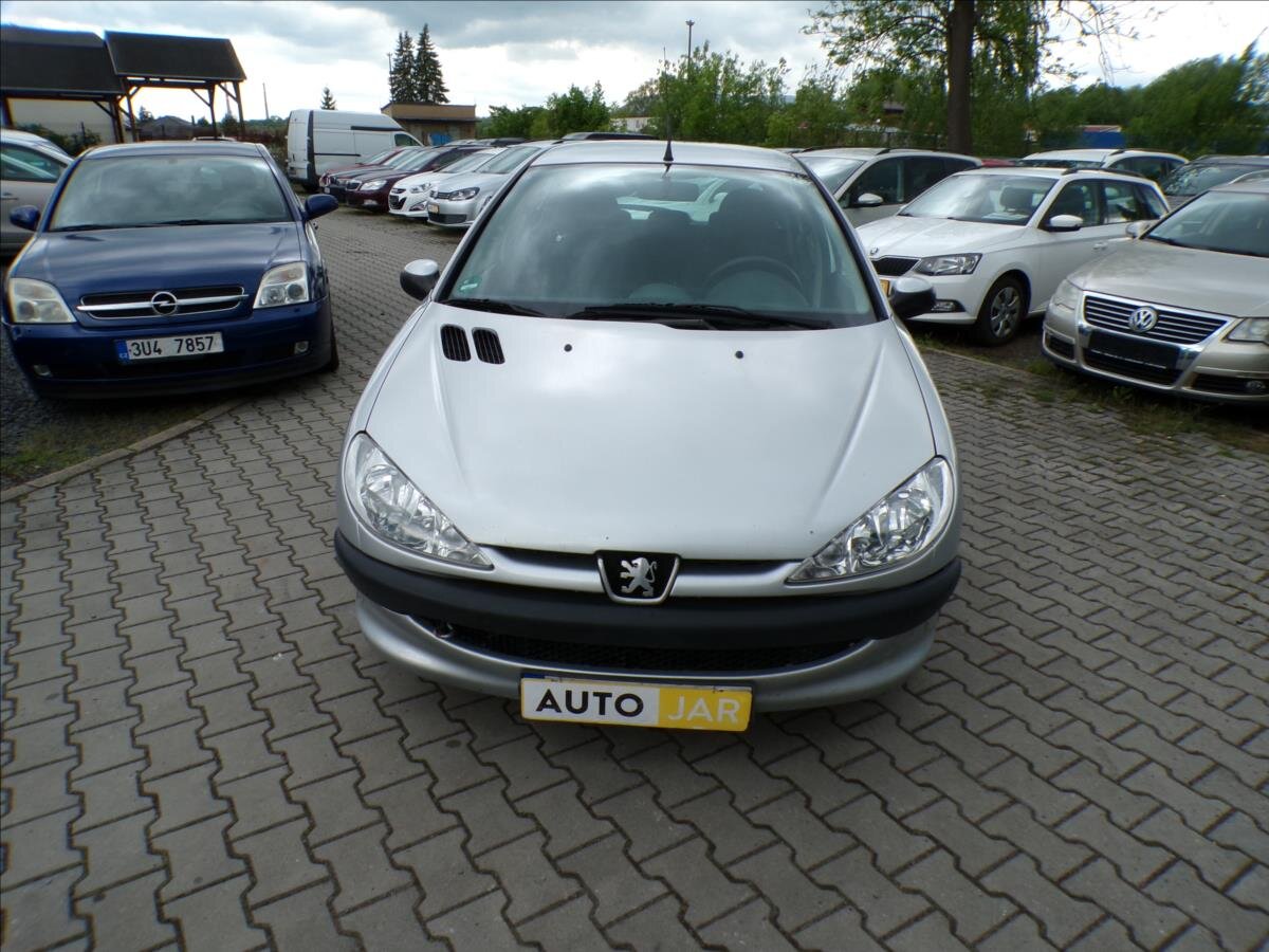 Peugeot 206 Hatchback 1,4 l 65 kw