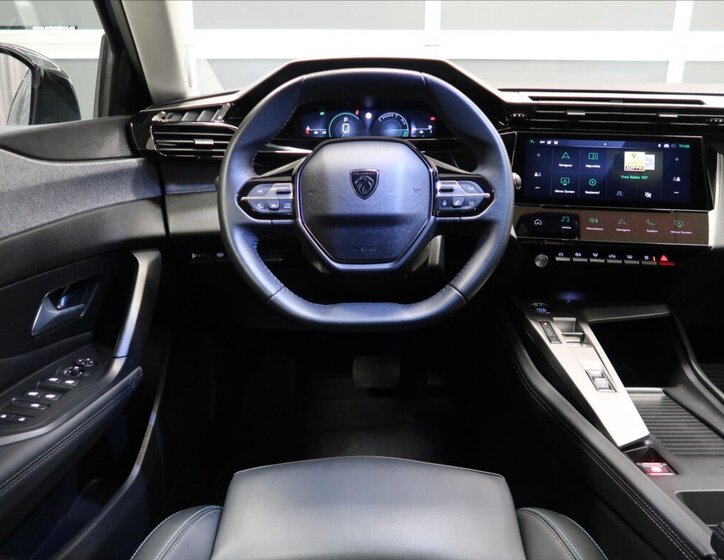 Peugeot 308 Kombi 1,2 l 100 kw