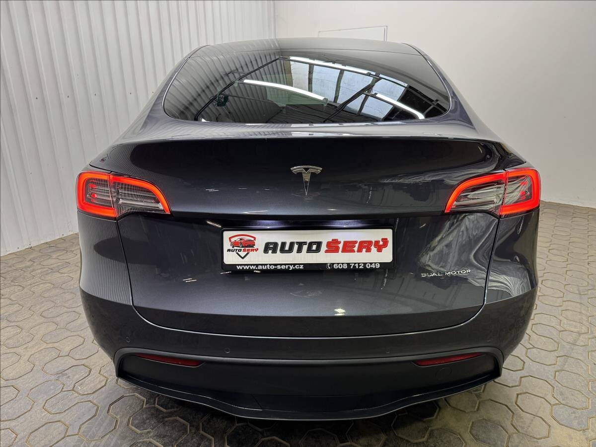Tesla Model Y SUV 0,0 378 kw