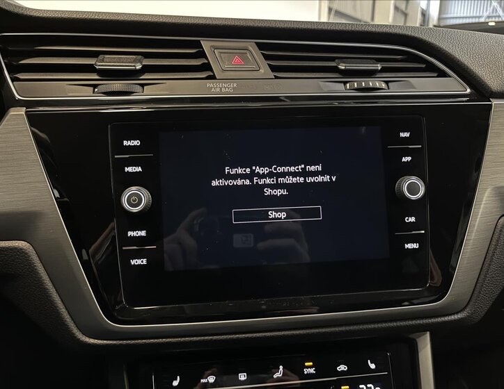 Volkswagen Touran MPV 1,5 l 110 kw