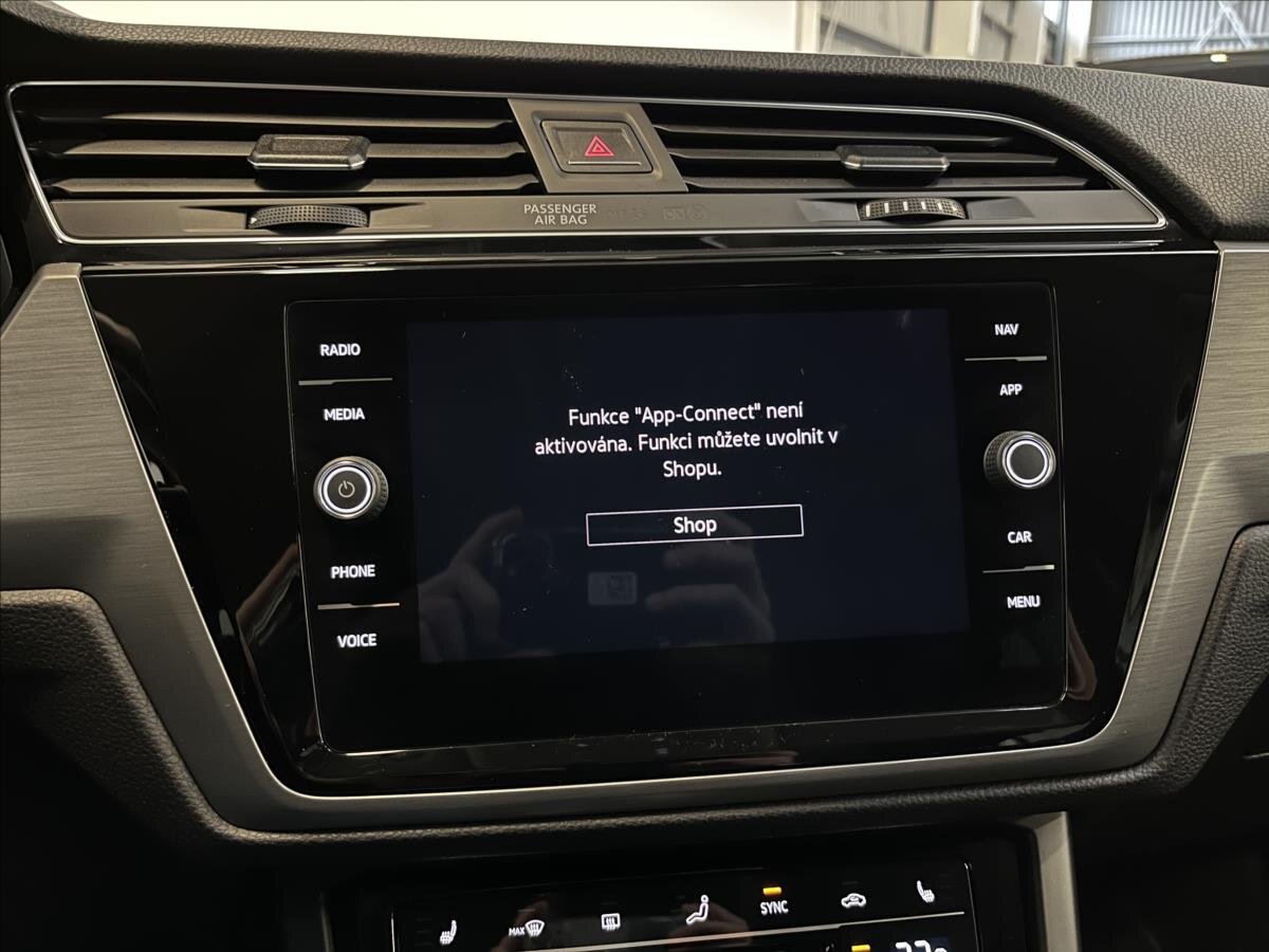 Volkswagen Touran MPV 1,5 l 110 kw